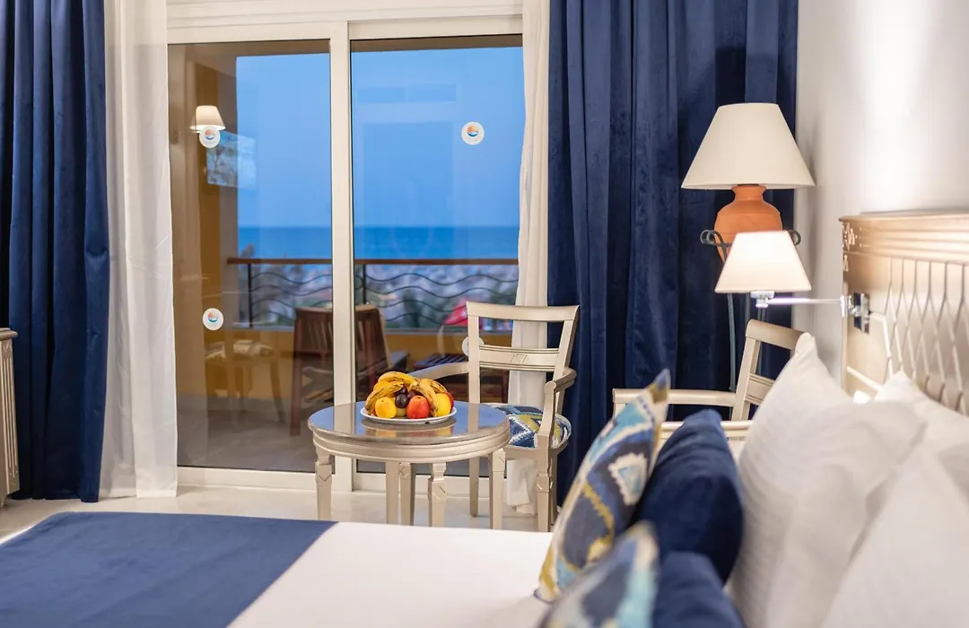 Malikia Resort Abu Dabbab-1