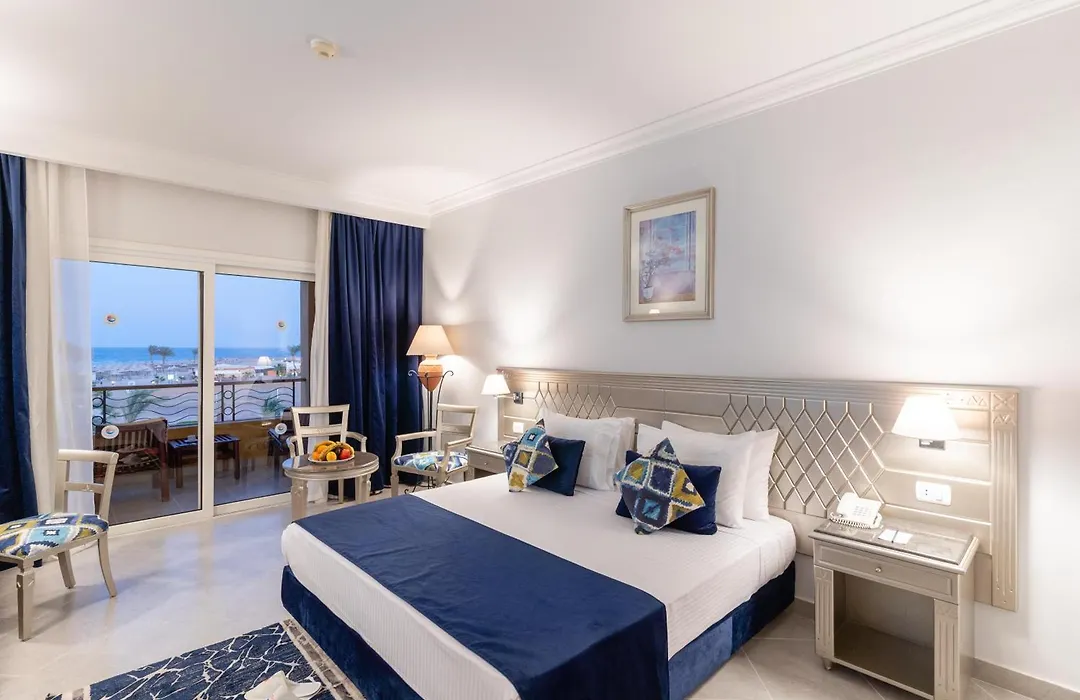 Malikia Resort Abu Dabbab-1