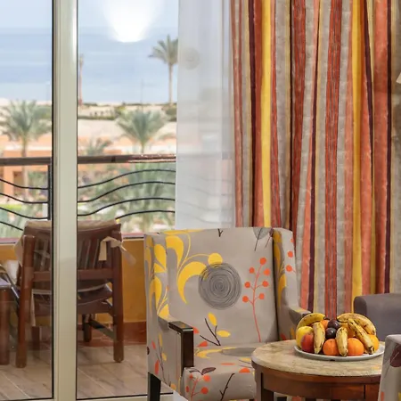 Malikia Resort Abu Dabbab-3
